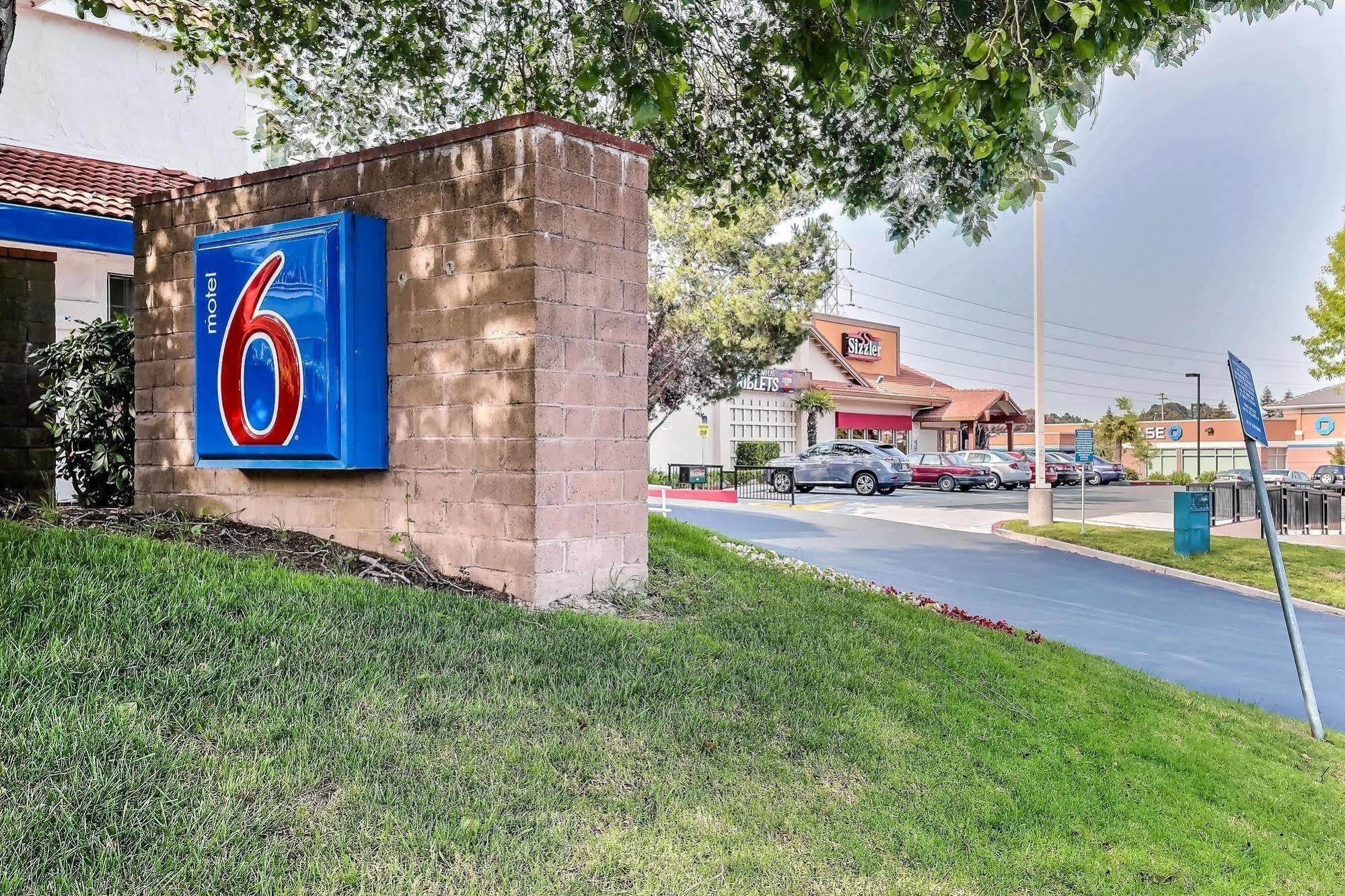 Motel 6-Pinole, Ca Kültér fotó