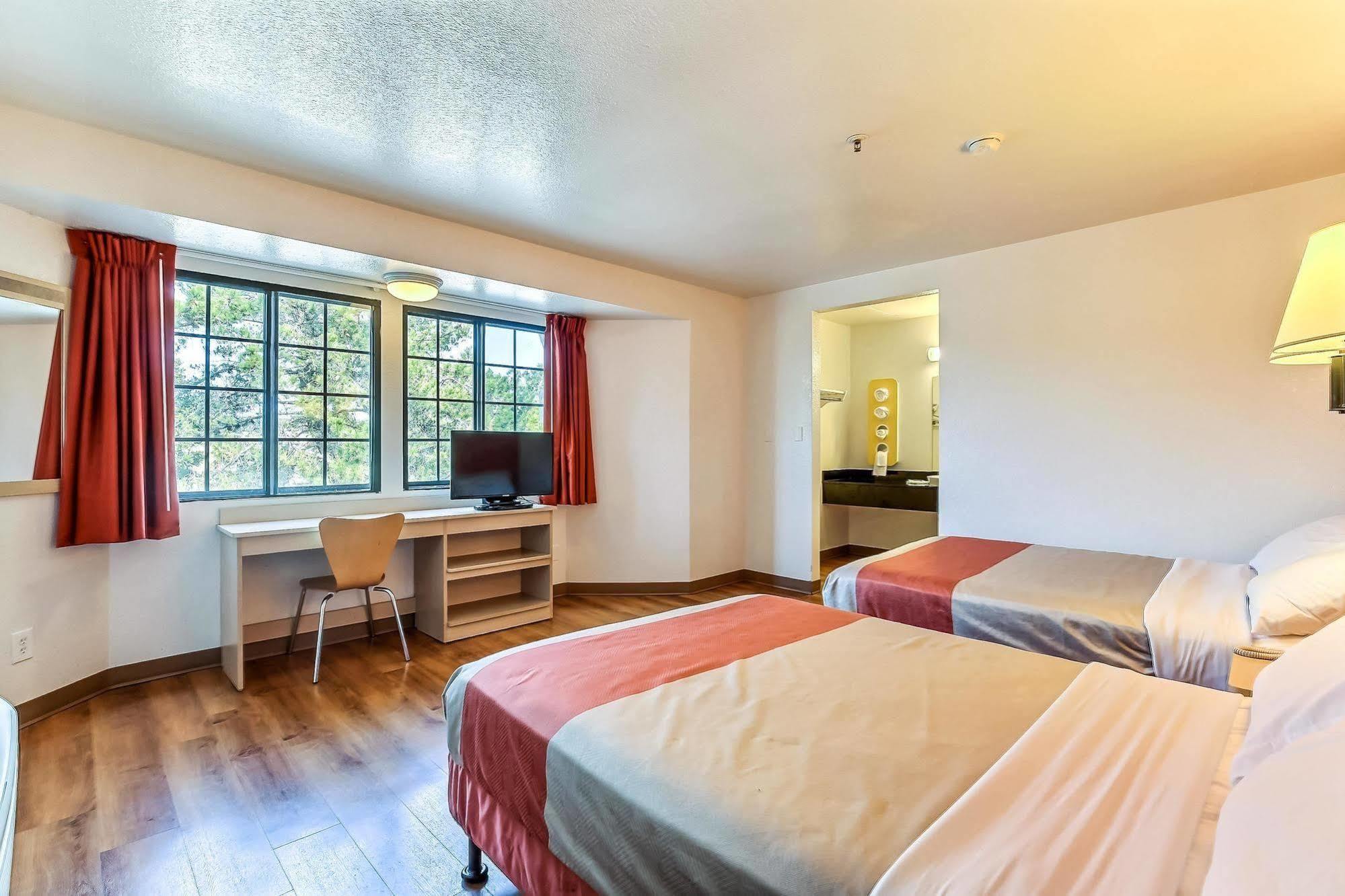 Motel 6-Pinole, Ca Kültér fotó